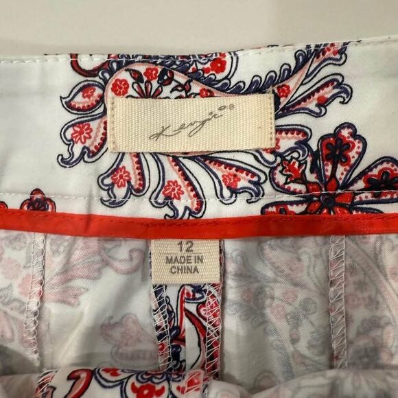 Kenzie Paisley Flat Front Chino Shorts Women's 12 Mid Rise White/Red Preppy Boho - Picture 5 of 7
